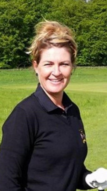 <b>Golfsekretær Susanne Frederiksen </b>
email: mail@hobrogolf.dk
tlf 98520500